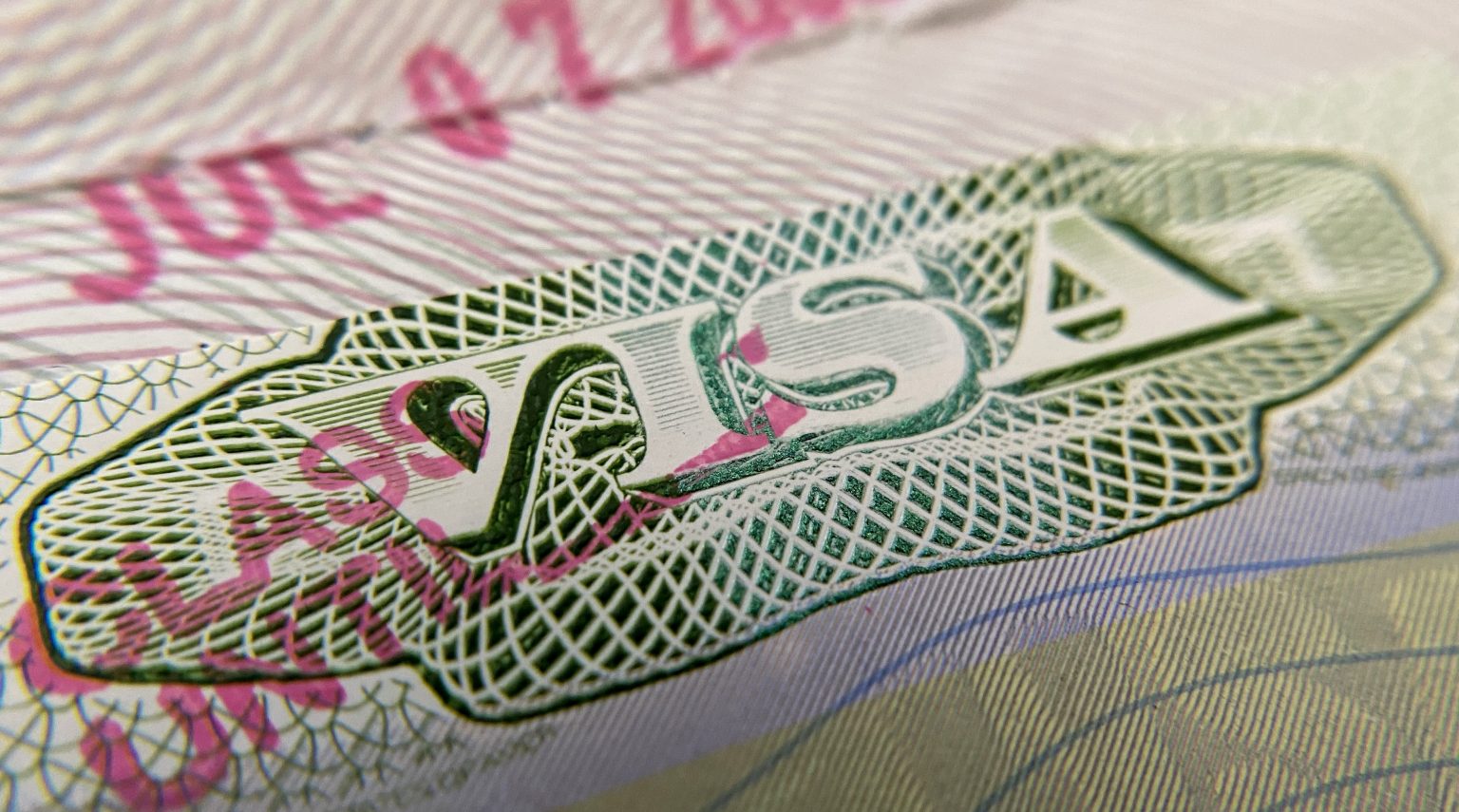 Índice de rejeição de vistos dos EUA para brasileiros diminui em 2025