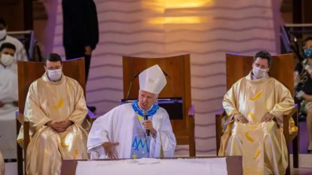 Papa Leão XIV escolhe novos líderes da Igreja Católica no Brasil