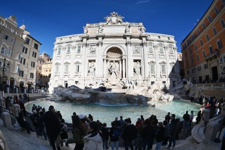 Roma implementa taxa para visitação da Fontana di Trevi