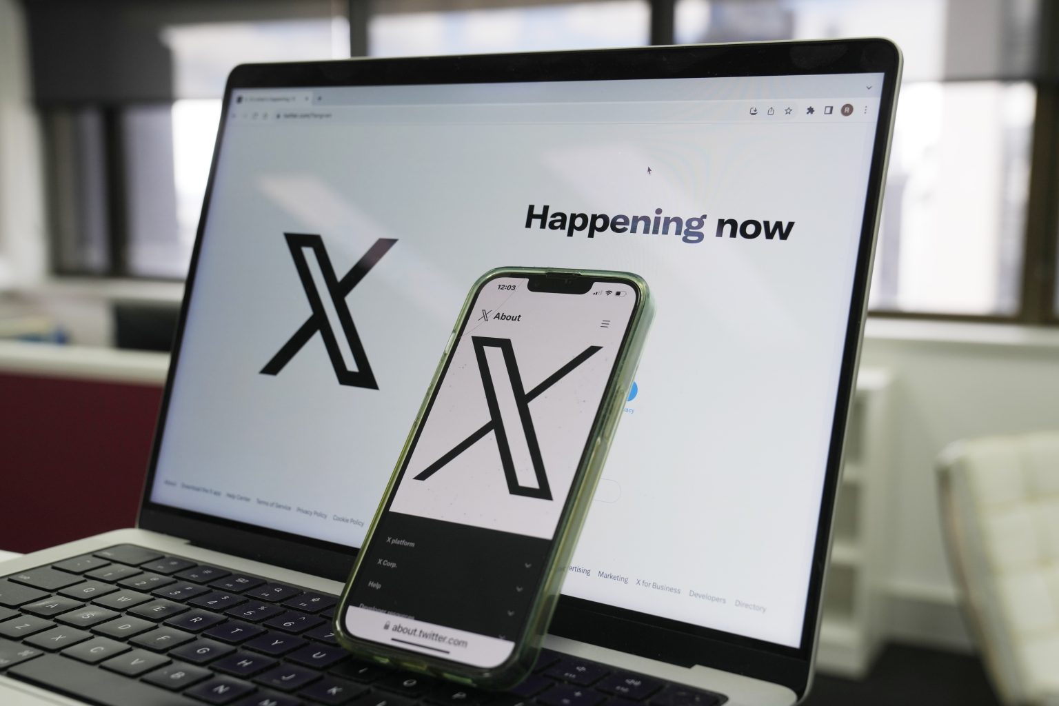 Rede social X apresenta instabilidade nesta segunda-feira