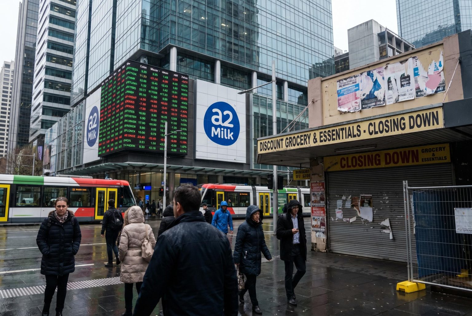 Australian shares fall amid weak updates and a2 Milk recall, tech rally offsets consumer staples decline